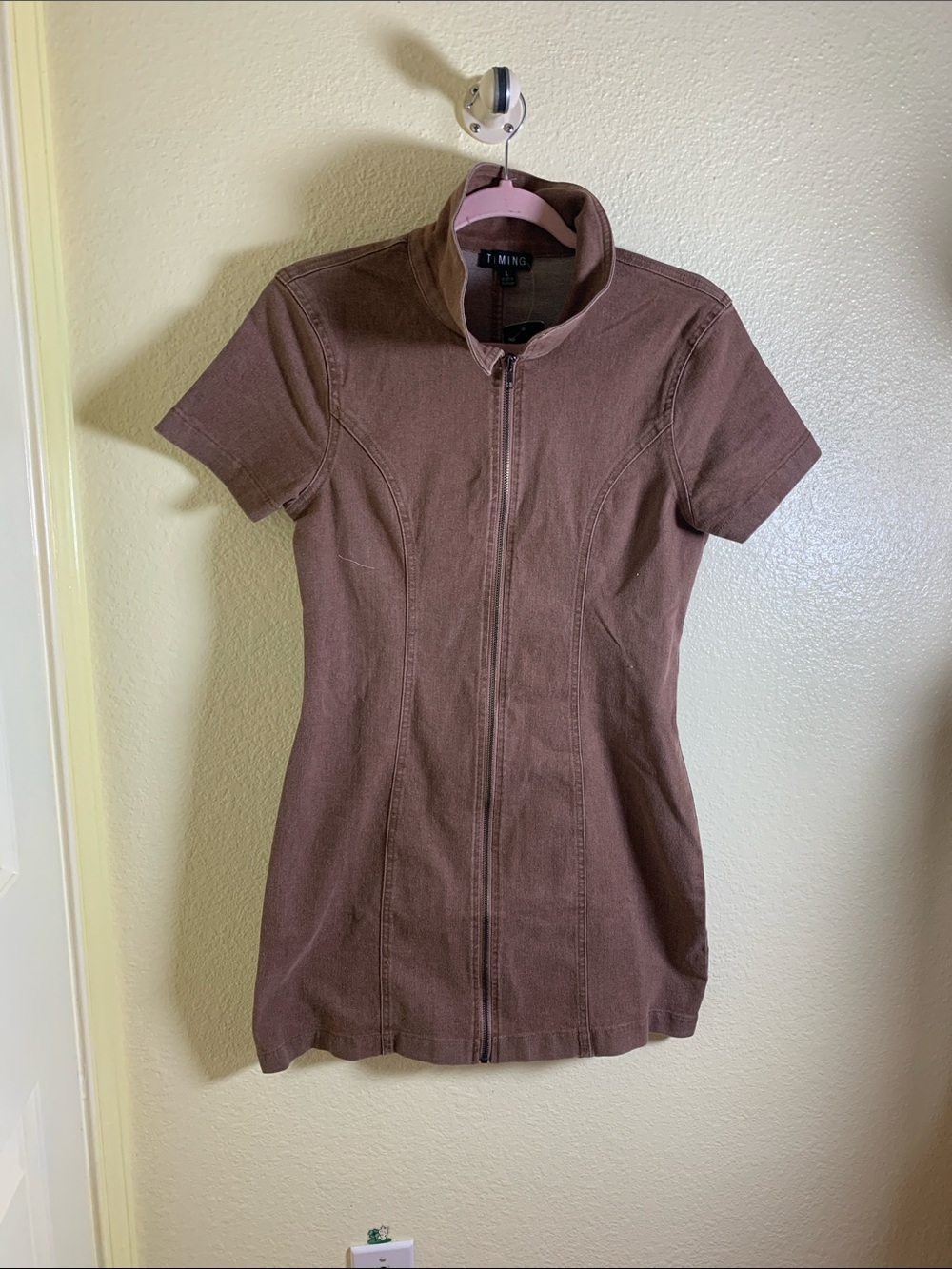 NWOT Timing Chocolate Brown Short Sleeve Zip-Up Mini Dress, Size L
